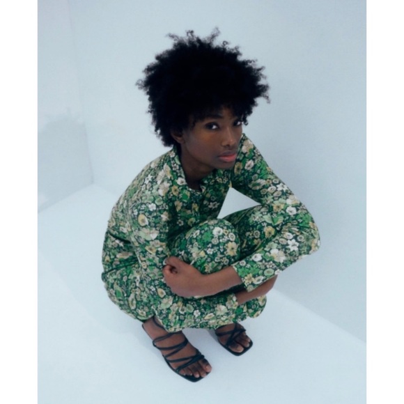 NEW Zara High Waisted Flared Pants - Picture 6 of 7